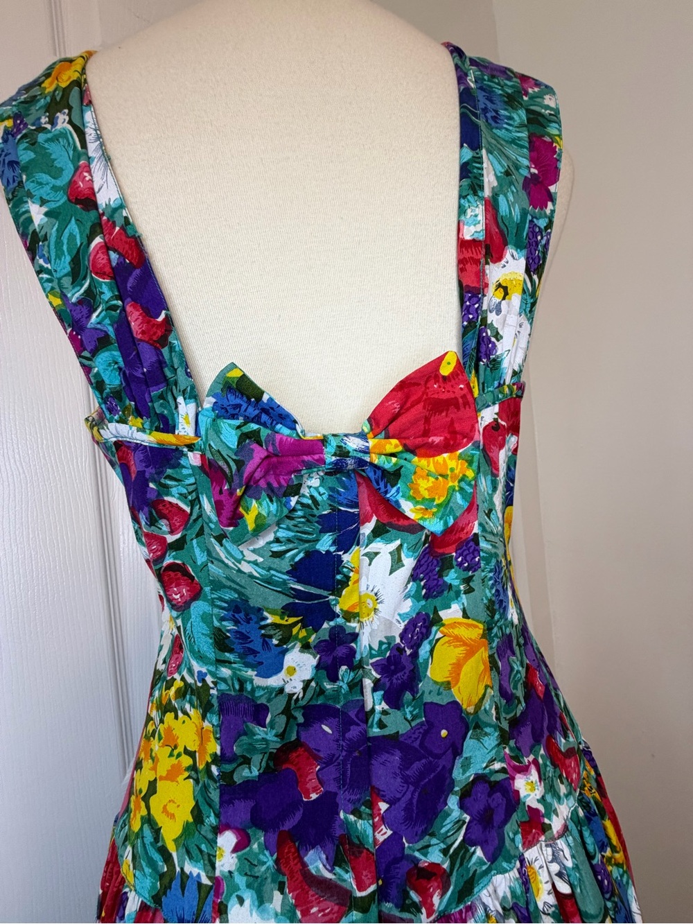 80’s 90’s Vintage J. Christopher Floral Dress with back bow - Picture 8 of 11